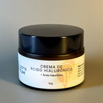 crema facial con acido hialuronico