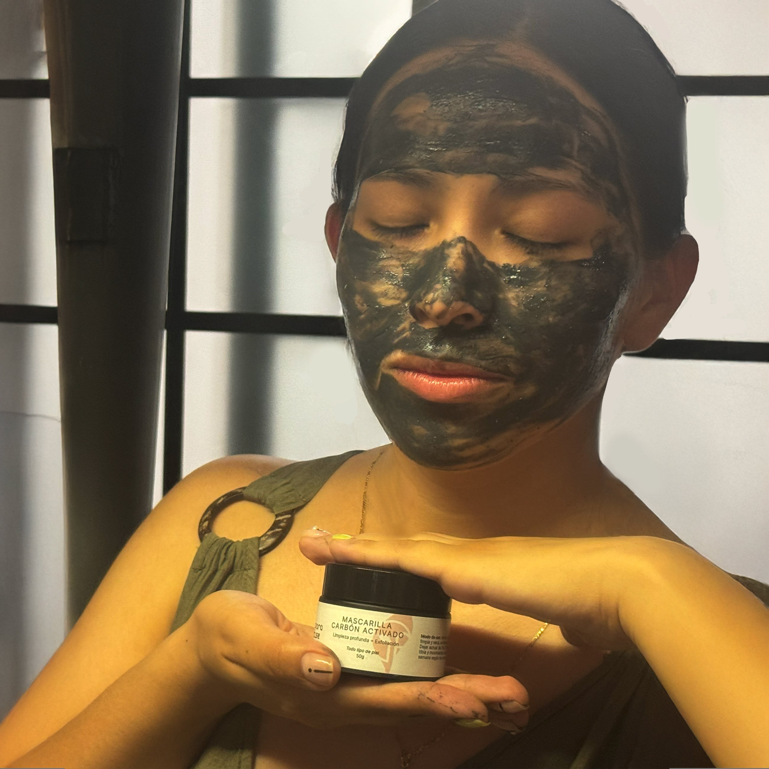 Mascarilla de Carbón Activado